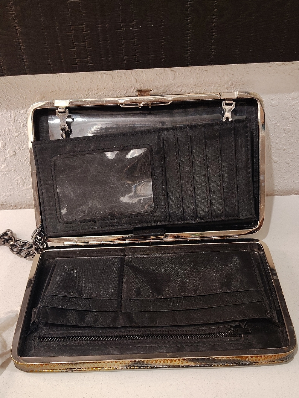 Wallet Converted Multi-pocket W/ Chain Strap -removable - Picture 6 of 9